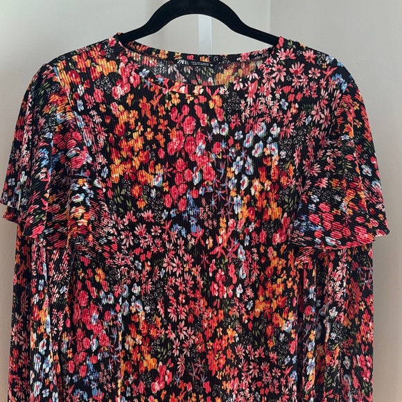 Zara Micro Pleated Floral Ruffle Long Sleeve Multicolored Mini Dress Size Large - Picture 4 of 5